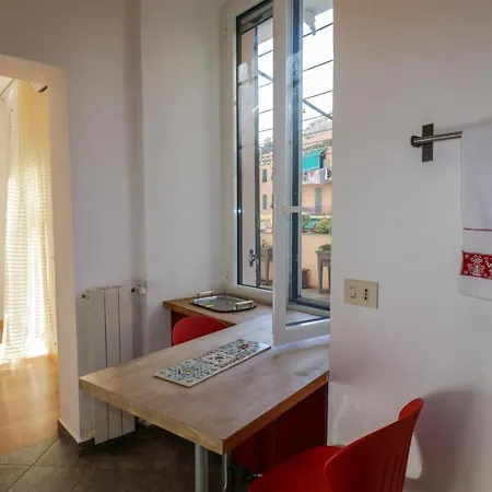 Sole, Terrazza, Centro Citta E Wi-fi Veloce! Γένοβα