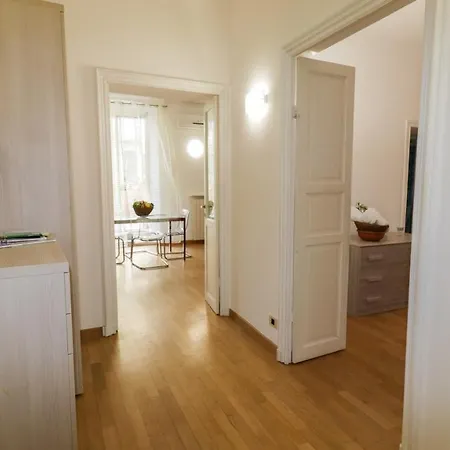 Lejlighed Sole, Terrazza, Centro Citta E Wi-fi Veloce! *