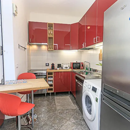 Sole, Terrazza, Centro Citta E Wi-fi Veloce! *