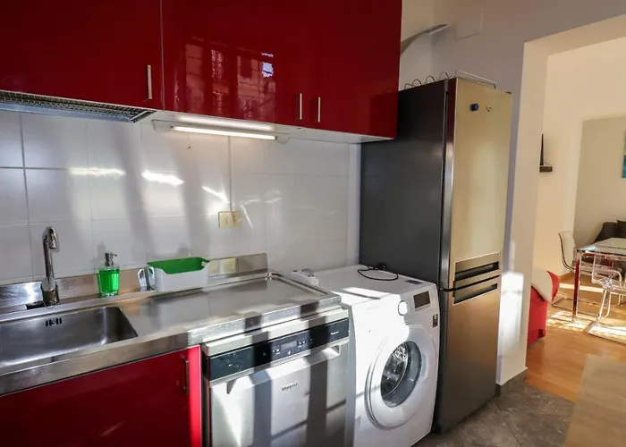 アパート Sole, Terrazza, Centro Citta E Wi-fi Veloce! *