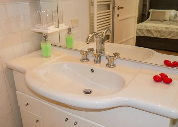 Sole, Terrazza, Centro Citta E Wi-fi Veloce! ジェノヴァ