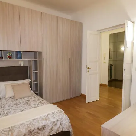 Apartment Sole, Terrazza, Centro Citta E Wi-fi Veloce! *