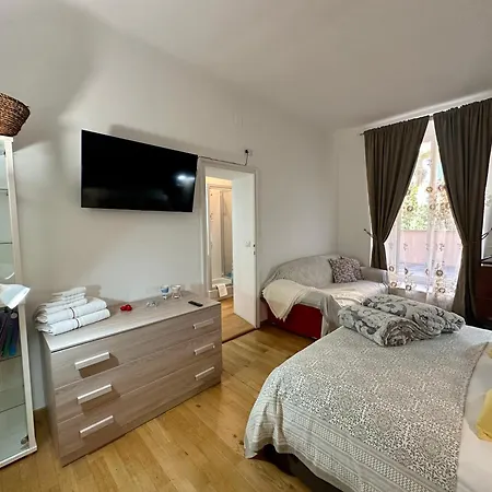 Sole, Terrazza, Centro Citta E Wi-fi Veloce! Appartement Genua