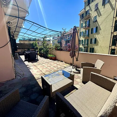 Sole, Terrazza, Centro Citta E Wi-fi Veloce! Genoa