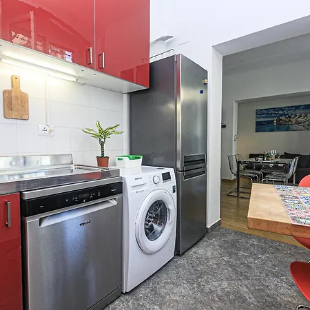Apartmán Sole, Terrazza, Centro Citta E Wi-fi Veloce! *